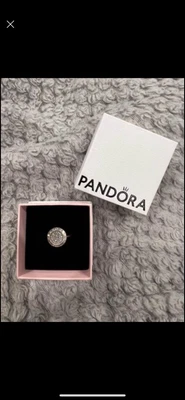 $50 • Buy Discontinued Pandora Ring - SIZE 52