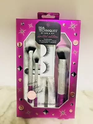 Real Techniques 6pc Set Limited Edition Tweezers Brush Eye Lashes & Bag • $8.95