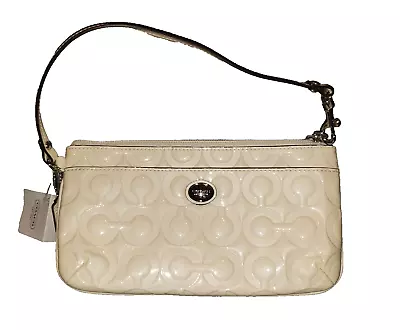 Coach Ivory Patent Leather Peyton Op Embossed Go Wristlet Wallet Sm Purse ~new~ • $69.99