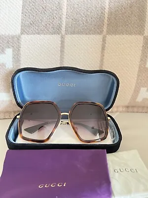 $280 • Buy GUCCI Sunglasses