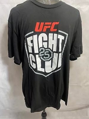 Ufc T-shirt • £10