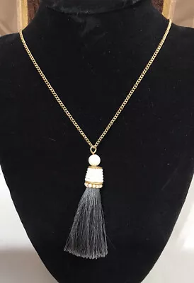 $19.99 • Buy J. Crew Long Tassel Pendant Necklace Gold Tone Grey Tassel Pink White Bead. #311