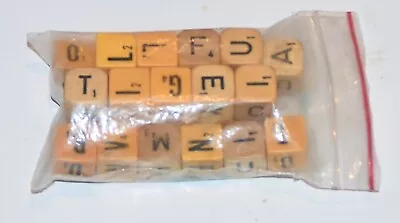 26 Vintage Scrabble Crossword Cubes Game 1968 • $9.99