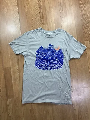 SLOW LORIS Shirt Mens Medium Mountain Bike Graphic Tee Moon Beige • $15