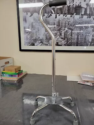Drive Medical Large Base Quad Cane 30-39in H 300 Lbs • $15