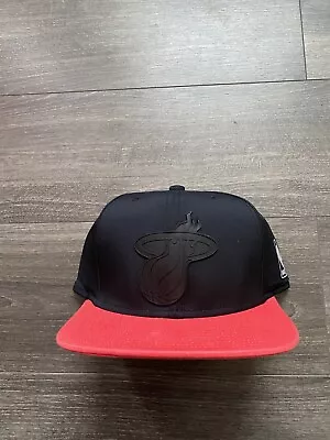 Mitchell & Ness NBA Miami Heat Rubber Patch Snapback Hat • £15