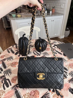 $3250 • Buy Authentic Chanel Vintage Black Lambskin Quilted Jumbo Flap 24k Gold Hardware