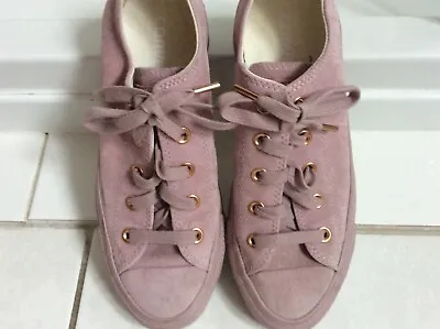£16 • Buy All Star Low Top Suede Sneakers Converse Size 4