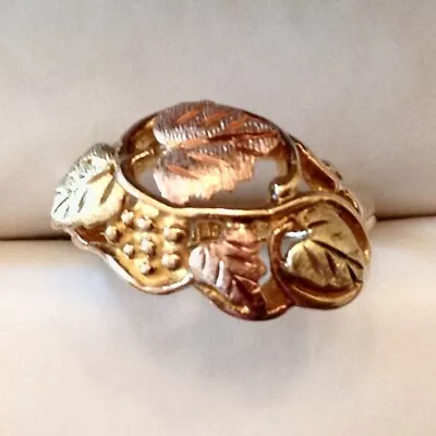 VINTAGE J Co. BLACK HILLS GOLD RING - SIZE 6 3/4 - 10K MULTI COLOR GOLD Cd • $175