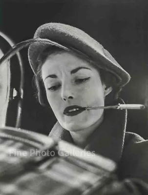 $178.34 • Buy 1948 Vintage RICHARD AVEDON Paris Female Fashion Smoking Duotone Photo Art 16x20