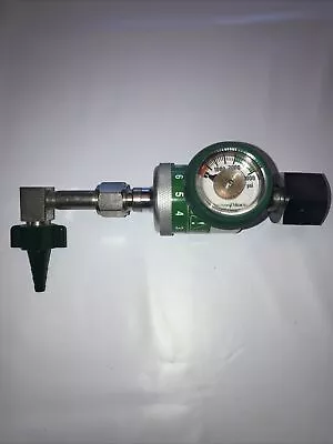 Precision Medical Oxygen Regulator 168708D Easy Dial Regulator 540 Hook Up • $40