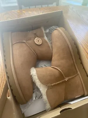 Ugg Boots Womens' Mini Bailey Button Ii Camel Size 8 Nib • $69.99