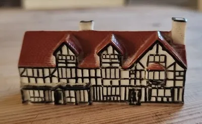 Lovely W H Goss Shakespeare’s House • £14.99