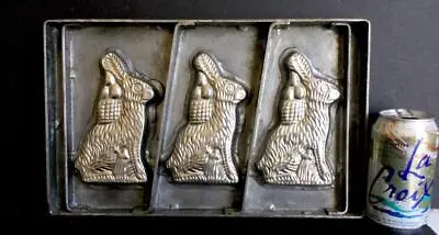 BIG 14” 3 RABBIT BUNNY FLAT ANTIQUE CHOCOLATE MOLD With Egg Basket Easter • $75