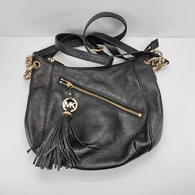 Michael Kors 165332 Womens Charm Tassel Casual Leather Shoulder Bag Black • $54.94