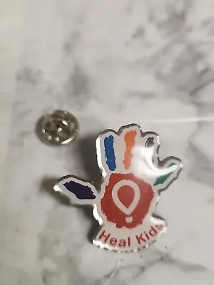 Autism Hand Heal Kids Lapel Pin Hat Lanyard Pins Tie Tack • $15