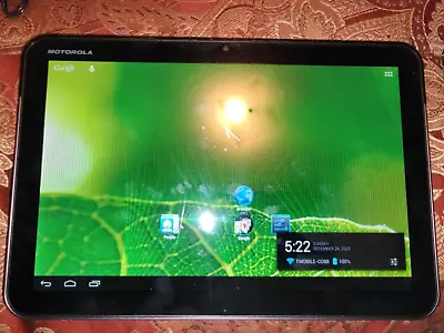 Motorola XOOM Wi-Fi Tablet 32GB 10.1  1090-T56MT1 • $35