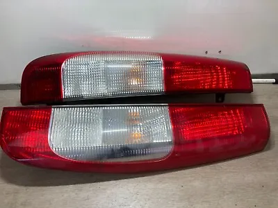 Mercedes Vito Van 2005 Rear Driver & Passenger Sides Bottom Taillights Pair • $97.11