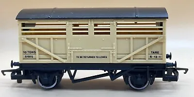 51915 Hornby Cattle Wagon R106 Gauge HORNBY CATTLE WAGON 10T Ton R564-040 Lewes • £9.99