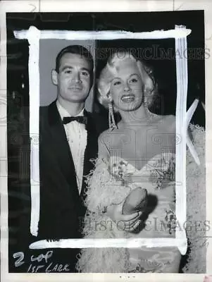 1955 Press Photo Mamie Van Doren With Ray Anthony At Hollywood Movie Premiere • $19.99