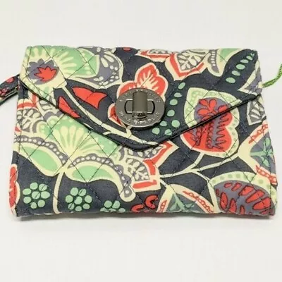 Vera Bradley Your Turn Lock Smartphone Wristlet Nomadic Floral Wallet Organizer • $33.24