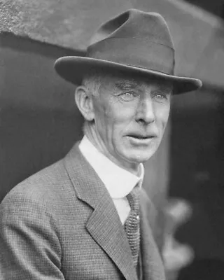 Philadelphia Athletics A's CONNIE MACK Glossy 8x10 Photo Print Poster HOF 37 • $4.99