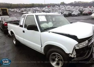 2001 Chevrolet S-10 Pickup Automatic Transmission Only 277330 • $700