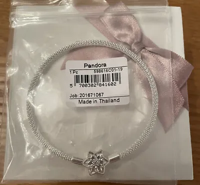 $36.14 • Buy PANDORA Moments Bracelet ~ Star  ~ ‘Shine Bright’ ~ 19cm ~ BNWT