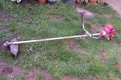 £120 • Buy Honda UMK431 Strimmer - Brush Cutter With Metal Blade