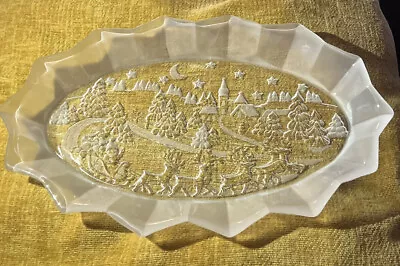 Mikasa Christmas Silent Night Frosted/Clear Glass Oval Serving Platter 12  X 8  • $16.99