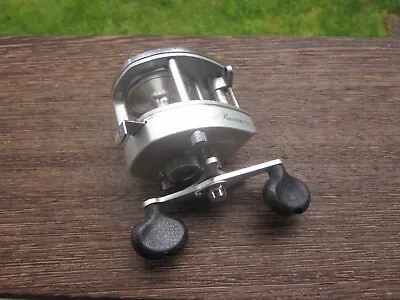 Vtg Shimano Tournament Rh Bantam 1000 Rh Baitcasting Reel--nice Used Cond • $66.26