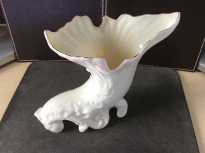 £8.75 • Buy Belleek Irish Pottery Cornucopia Horn Trumpet Shell Vase Cream Pink 5” TALLEST