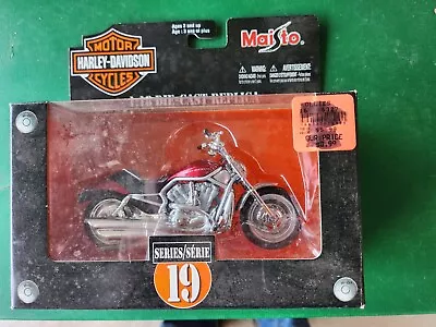 Harley Davidson VRSCA V-Rod Red 1:18 Maisto  (CK 4) • $9