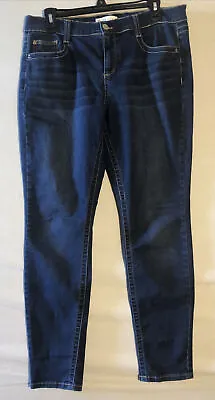 Mudd Juniors Size 15 Flex Stretch Skinny High Rise Legging Dark Wash Jeans • $7.99