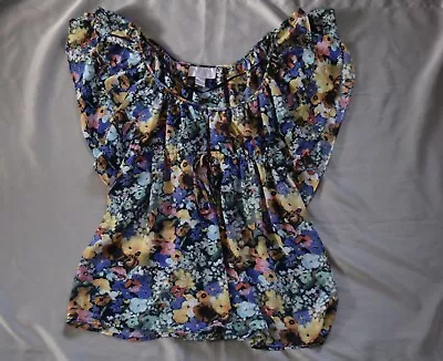 H&M The Garden Collection Black Floral Flutter Short Sleeved Blouse Size 4 • $17.99