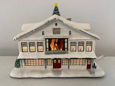 2001 Hawthorne Village Norman Rockwell's Studio Illuminated Lighted House 79531 • $35.97