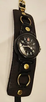 Vintage Mens Swiss Army Quartz Military Style Watch Black Dial Model 009035133 • $58