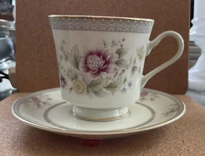 Mikasa Grande Ivory Devonshire Cup & Saucer L2825 • $9.99