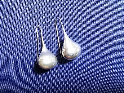 Grandma Grabe's Beautiful Vintage 925 Sterling Silver Teardrop Earrings • $2.25