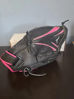 Mizuno LHT Finch 11.5 Inches Pink / Black Leather Youth Glove GPP  • $8.99