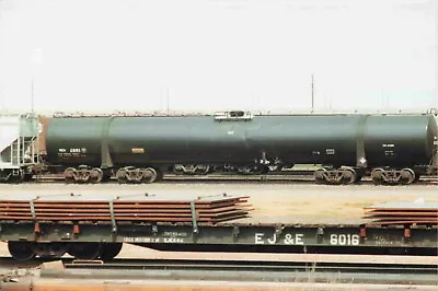 Unknown??? Tanker Train Photo Ej&E 6026 Flat Car 4X6 #583 • $5.49