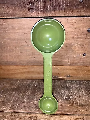 Vintage Fuller Brush Company Avocado Green Plastic Two Sided Coffee Scoop 5 3/4  • $4.89