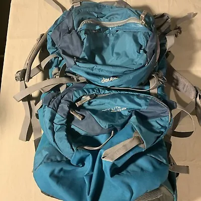 Deuter Womens Act Lite 45 + 10 SL Pack Teal Internal Frame Hiking Backpack • $75