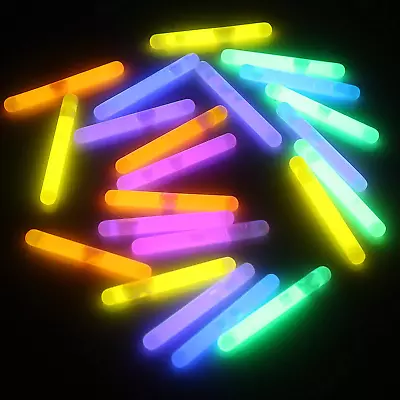 $16.74 • Buy 200 Pcs Mini Glow Sticks Bulk With 8 Colors For New Years Eve Party Supplies, Gl
