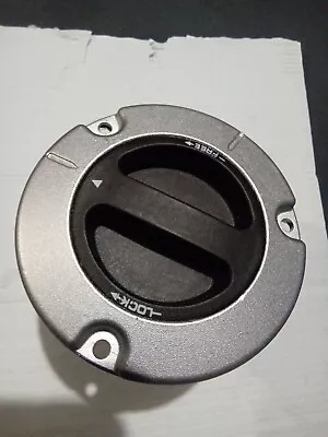 Manual Locking Hub BC3Z-3B396-B Fit For Ford F-250 F-350 F-450 F-550 Super Duty • $28