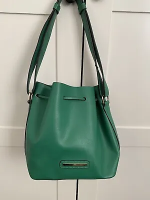 Kelly Green Handbag  • £12