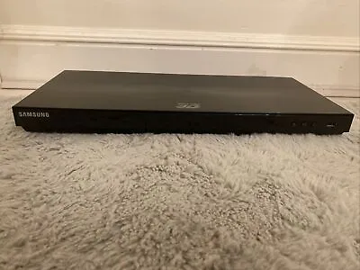 Samsung BD-E6100 3D Blu-Ray Player • £19