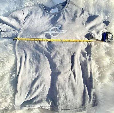 VOLVO T-Shirt Size L Gray Heathered￼ Short￼Sleeve Logo • $25