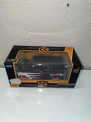 JADA 1/24 COLLECTORS CLUB MATTE BLACK 1957 CHEVY SUBURBAN 3471 / 5000 Sealed • $17.50