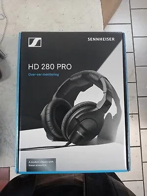 Sennheiser HD 280 Pro Over The Ear Headphones - Black • $94.99